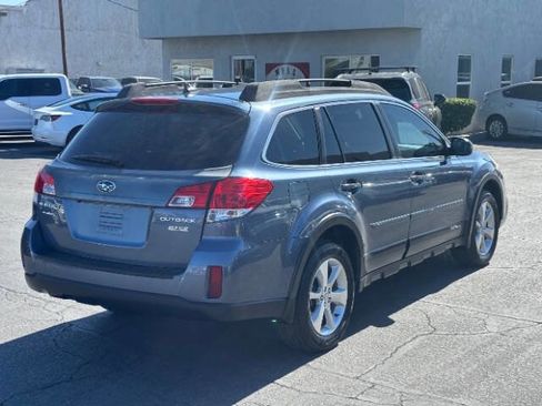 Used 2014 Subaru Outback 2.5i Limited AWD/4WD image 3