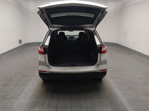Used 2021 Chevrolet Equinox LS w/ LS Convenience Package FWD image 29