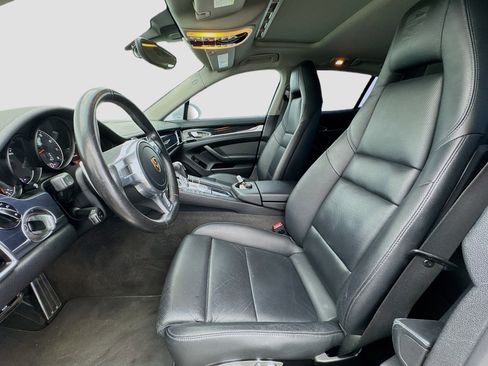 Used 2016 Porsche Panamera Edition image 13