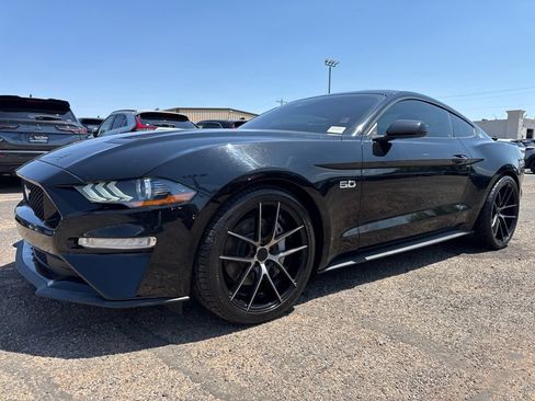 Used 2021 Ford Mustang GT RWD image 3