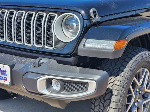 New 2026 Jeep Wrangler Sahara image 9