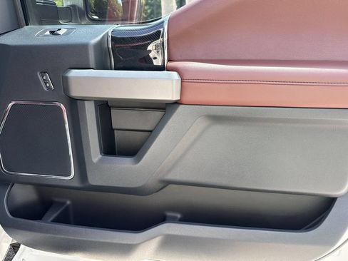 Used 2022 Ford F350 Platinum AWD/4WD image 14