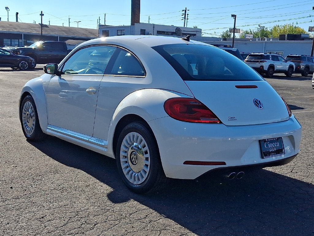 Used 2014 Volkswagen Beetle 2.5 FWD image 7