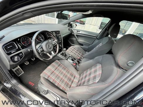 Used 2019 Volkswagen Golf 4-Door image 26