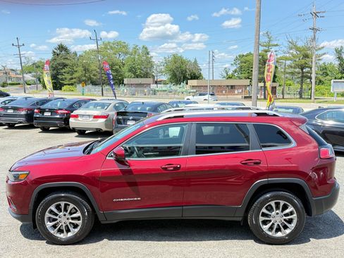Used 2019 Jeep Cherokee Latitude Plus w/ Comfort/Convenience Group AWD/4WD image 7