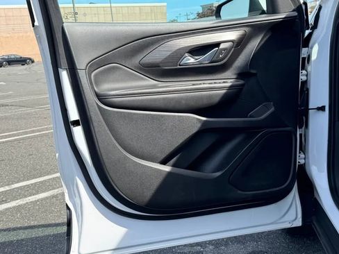 Used 2020 GMC Terrain SLT image 7