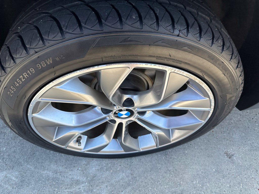 Used 2016 BMW X3 xDrive28i AWD/4WD image 12