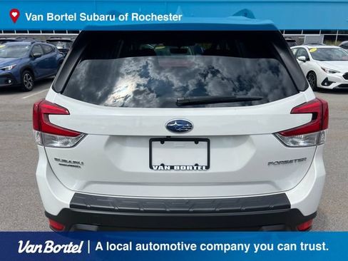 Certified 2023 Subaru Forester Limited AWD/4WD image 5