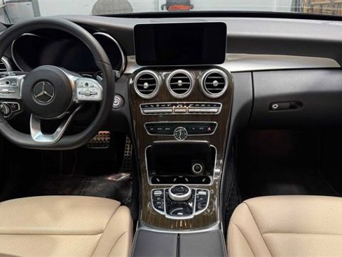 Used 2020 Mercedes-Benz C 300 Sedan image 18