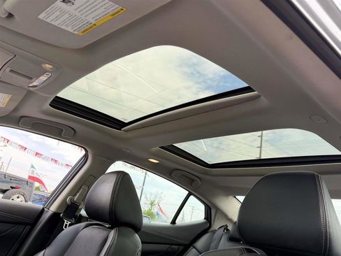 Used 2019 Nissan Maxima 3.5 SL FWD image 10