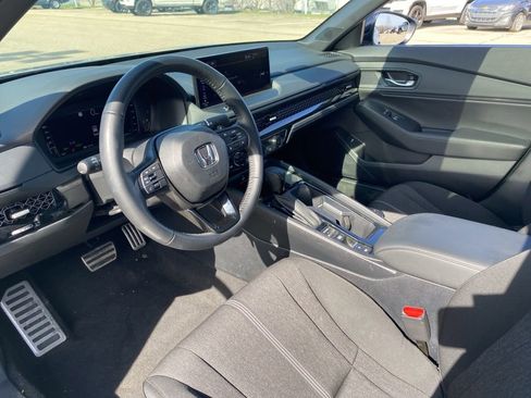 Used 2025 Honda Accord Sport image 20