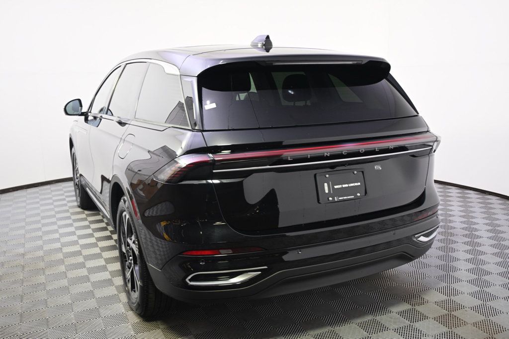 New 2026 Lincoln Nautilus Premier w/ Equipment Group 102A AWD/4WD image 4