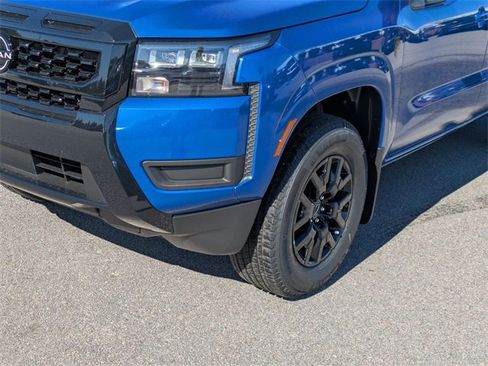 New 2026 Nissan Frontier SV image 9