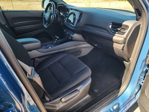 Used 2025 Dodge Durango GT w/ Blacktop Package image 12