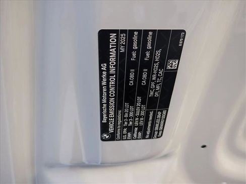 Certified 2025 BMW X3 xDrive30i w/ M Sport Package image 27