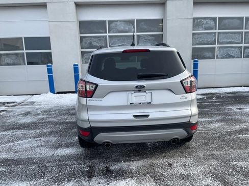 Used 2018 Ford Escape SE w/ SE Sync 3 Package image 7