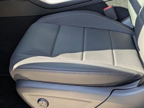 New 2026 Mercedes-Benz GLE 350 4MATIC image 4