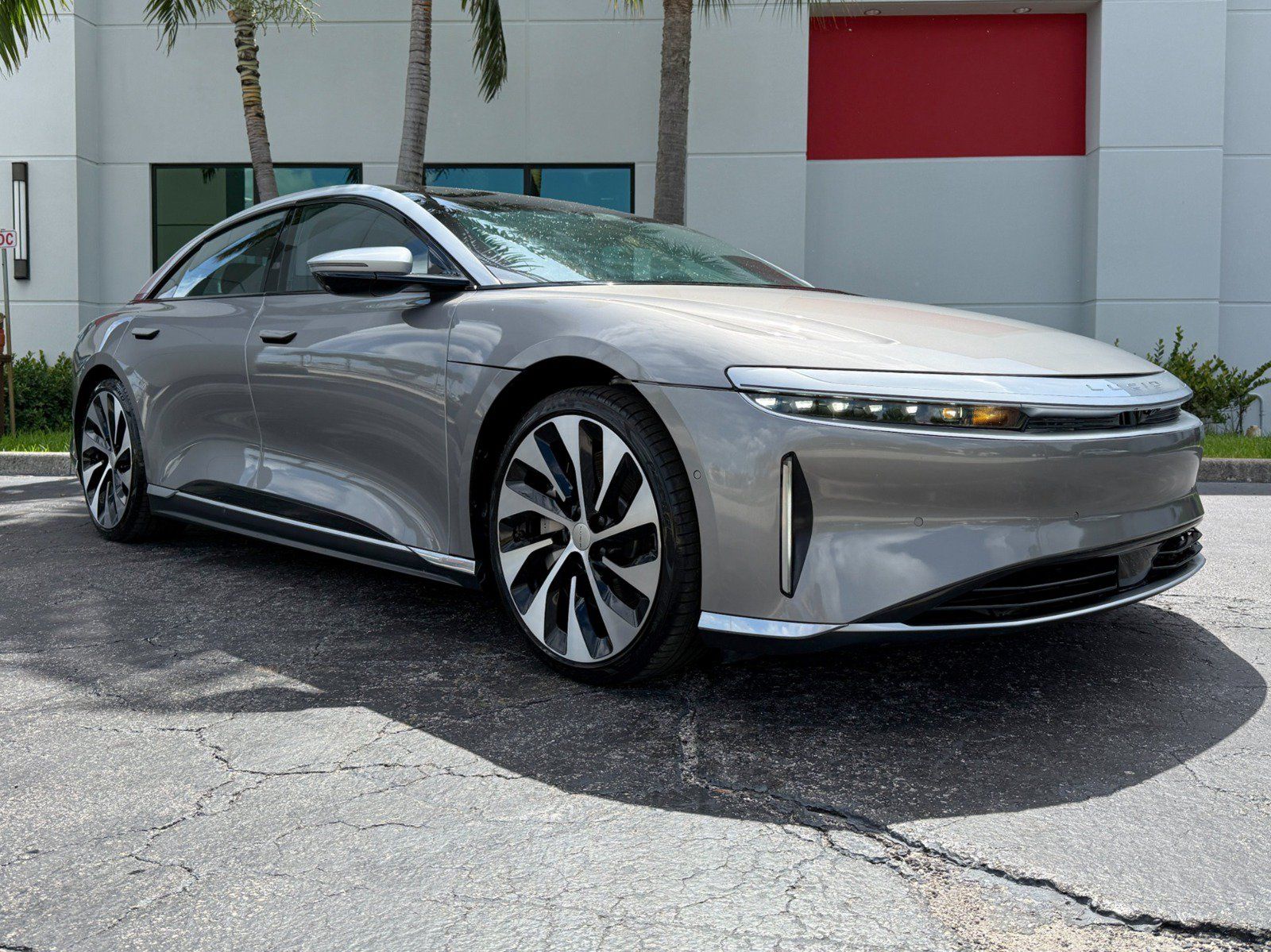 Used 2022 Lucid Air Grand Touring AWD/4WD image 6