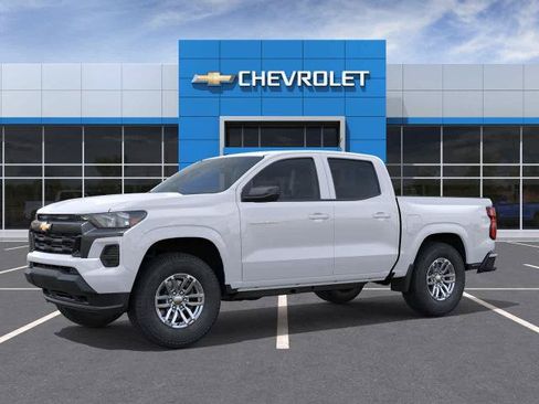 New 2026 Chevrolet Colorado LT w/ Advanced Trailering Package AWD/4WD image 2