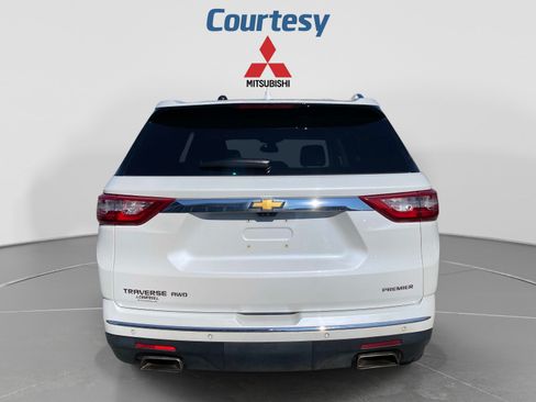 Used 2019 Chevrolet Traverse Premier AWD/4WD image 4