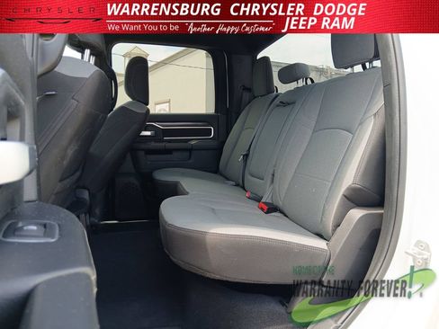 Used 2024 RAM 2500 Big Horn AWD/4WD image 14