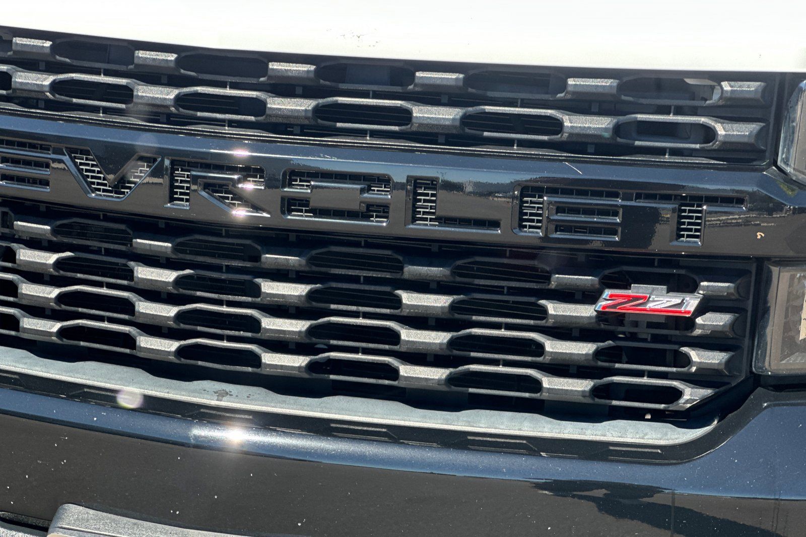 Used 2020 Chevrolet Silverado 1500 Custom Trail Boss w/ Custom Convenience Package AWD/4WD image 36