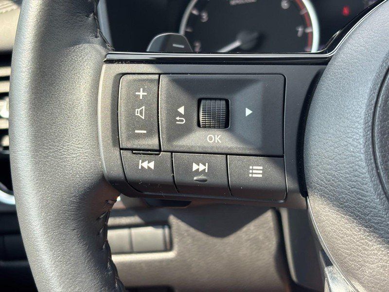 Used 2023 Nissan Rogue SL w/ SL Premium Package AWD/4WD image 19