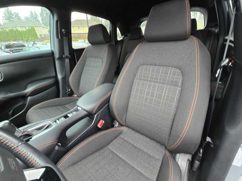 Used 2023 Porsche Macan S AWD/4WD image 52
