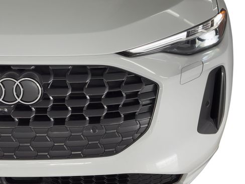 Certified 2025 Audi Q5 Premium Plus w/ Premium Plus image 11