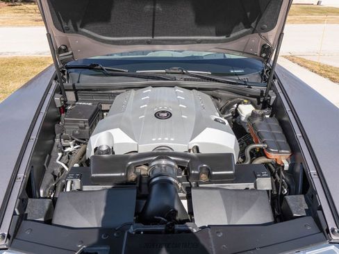 Used 2004 Cadillac XLR image 23