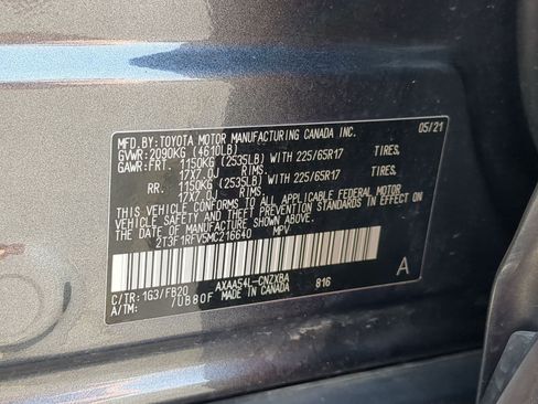 Used 2021 Toyota RAV4 LE w/ Carpet Mat Package (TMS) AWD/4WD image 31