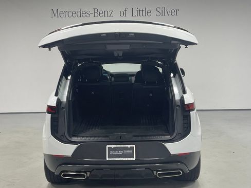 Used 2025 Land Rover Range Rover Sport SE AWD/4WD image 5