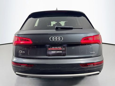 Used 2019 Audi Q5 2.0T Premium Plus w/ Premium Plus Package AWD/4WD image 6