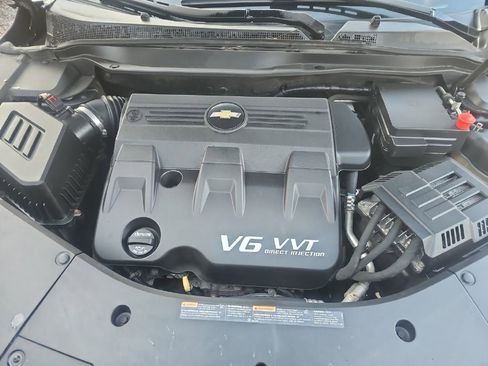 Used 2016 Chevrolet Equinox LTZ w/ Enhanced Convenience Package image 10