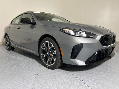 Used 2026 BMW 228i xDrive w/ Technology Package image 7