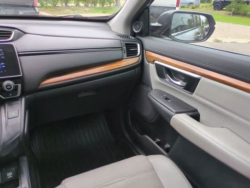 Used 2017 Honda CR-V EX-L image 16