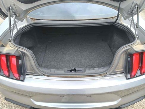 Used 2020 Ford Mustang Coupe image 16