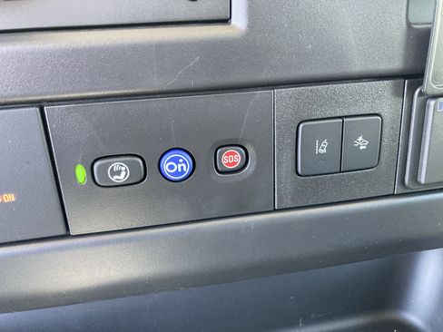 New 2024 GMC Savana 3500 w/ Power Convenience Package image 46