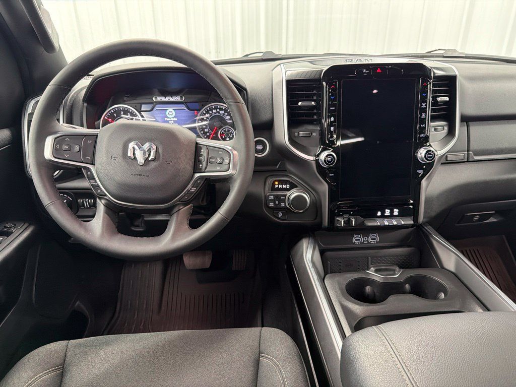 Used 2026 RAM 1500 Lone Star AWD/4WD image 14