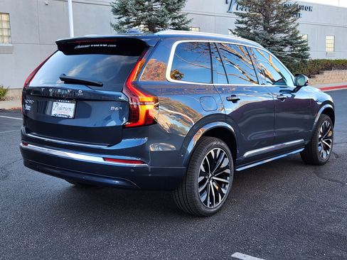 New 2026 Volvo XC90 B6 Ultra w/ Protection Package image 3