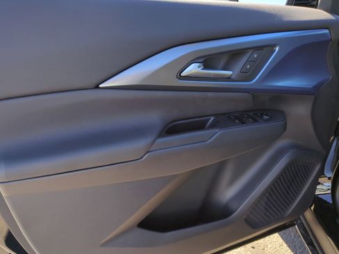 New 2026 Chevrolet Equinox EV LT w/ LPO, All-Weather Mat Package image 21