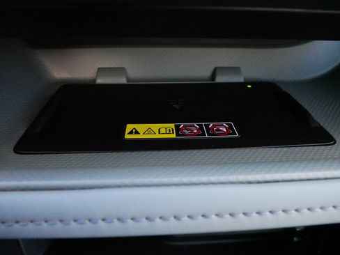 Certified 2026 Toyota Highlander XLE image 27