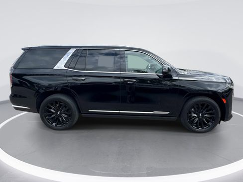 Used 2024 Cadillac Escalade Premium Luxury w/ Performance Package AWD/4WD image 9