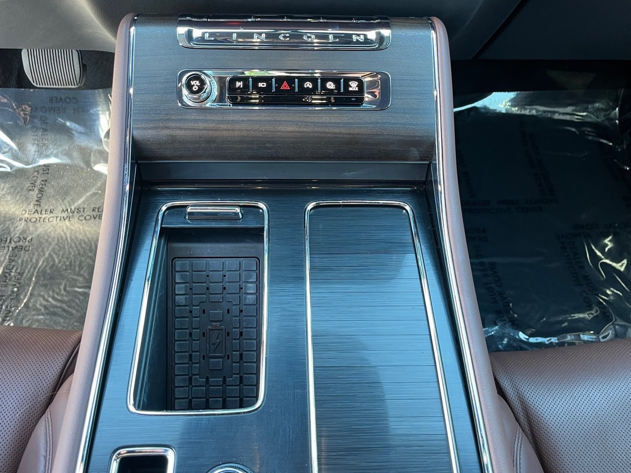 Used 2026 Lincoln Aviator Reserve w/ Luxury Package RWD image 26