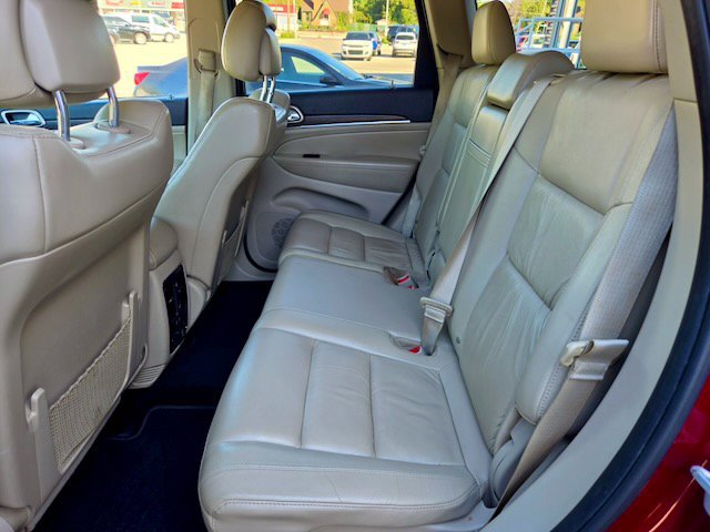 Used 2014 Jeep Grand Cherokee Limited AWD/4WD image 11