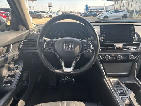 Certified 2019 Honda Accord Touring image 16
