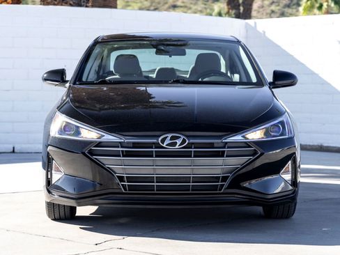 Used 2020 Hyundai Elantra SE image 4