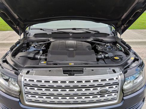 Used 2017 Land Rover Range Rover Supercharged AWD/4WD image 46