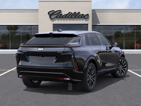 New 2026 Cadillac Lyriq Sport RWD image 4
