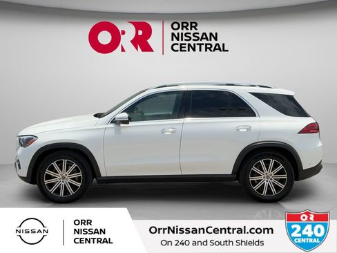 Used 2026 Mercedes-Benz GLE 350 4MATIC w/ Driver Assistance Package image 8